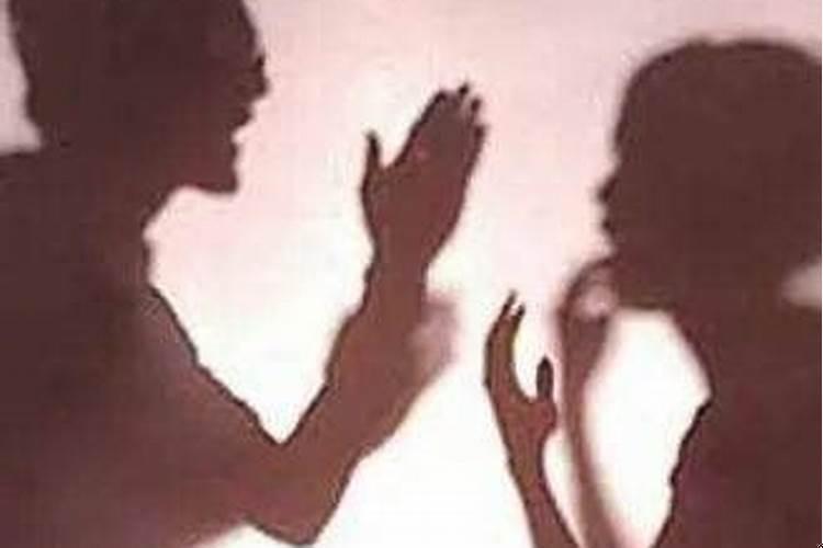 跟小人撕破脸了咋办