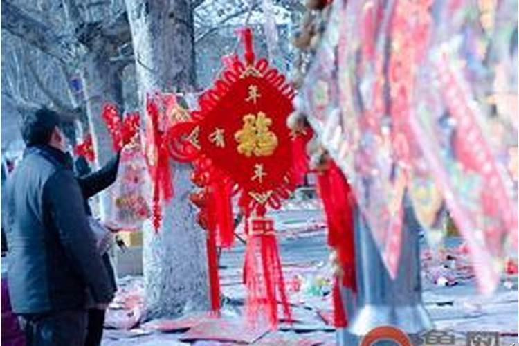 离婚女人死后和谁埋葬