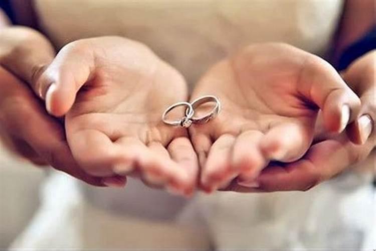 婚姻宫逢冲又逢合