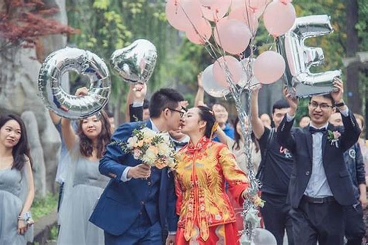 属狗的今年能盖房子吗
