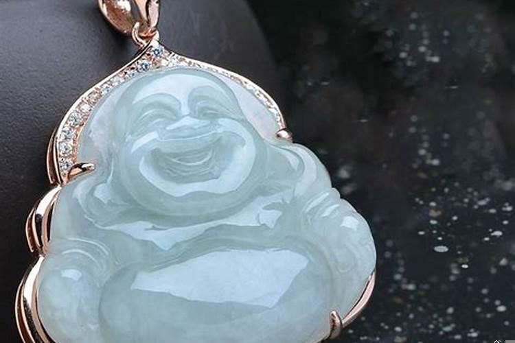 弥勒佛戴什么佛珠