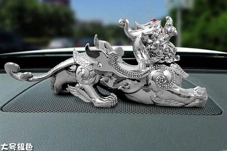 办公桌上摆花好不好