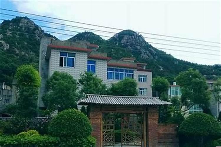 住房离河边近好吗