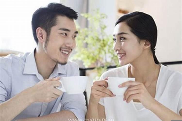 做梦梦到现任和他的前任和好怎么办