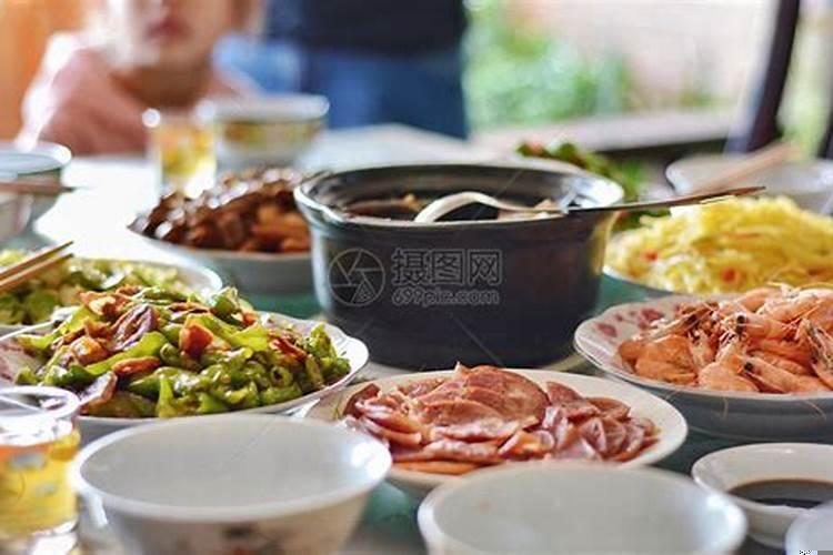 10月适合聚餐的日子是什么