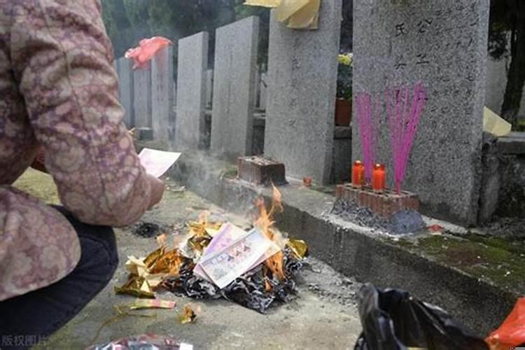 上坟祭拜的五大风水注意事项有哪些