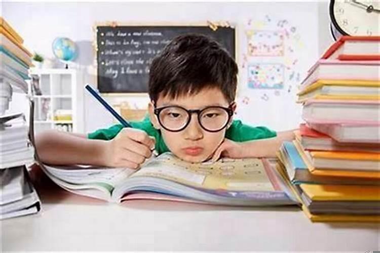 如何帮孩子提高成绩的方法有哪些