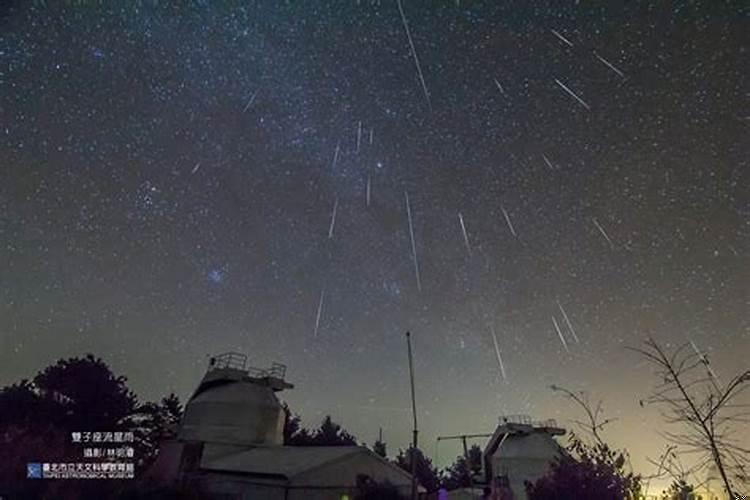 双子流星雨什么时候出现12月几点出现