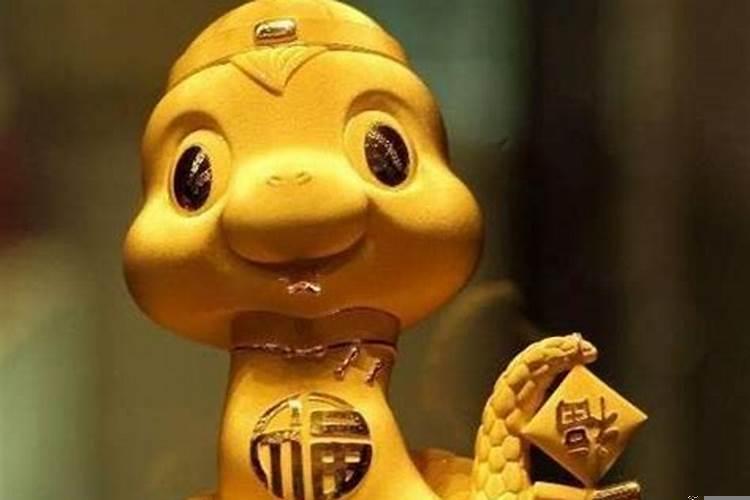 佩戴什么能给属蛇的人带来财运