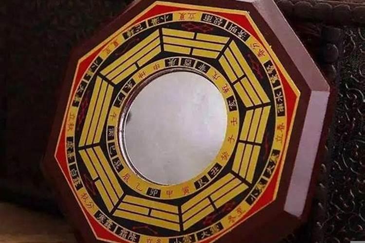 什么时间挂八卦镜合适