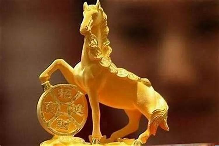 属马戴什么最招财