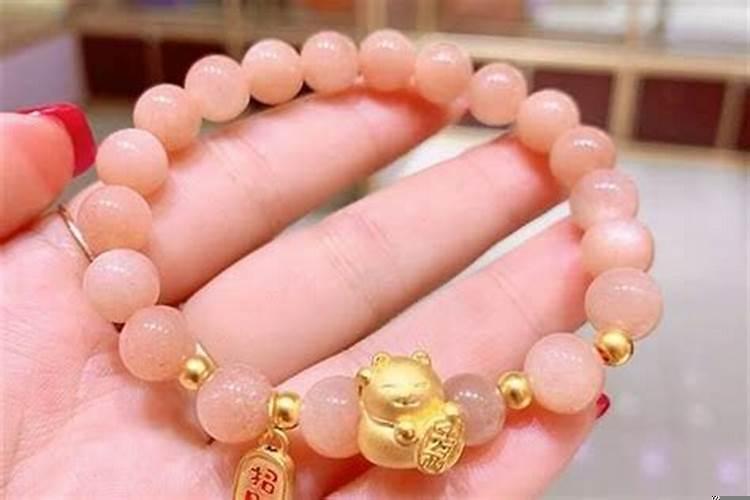 女生招财佩戴什么水晶比较好