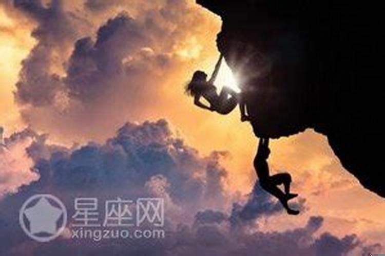 梦见暗恋的人和自己很亲密