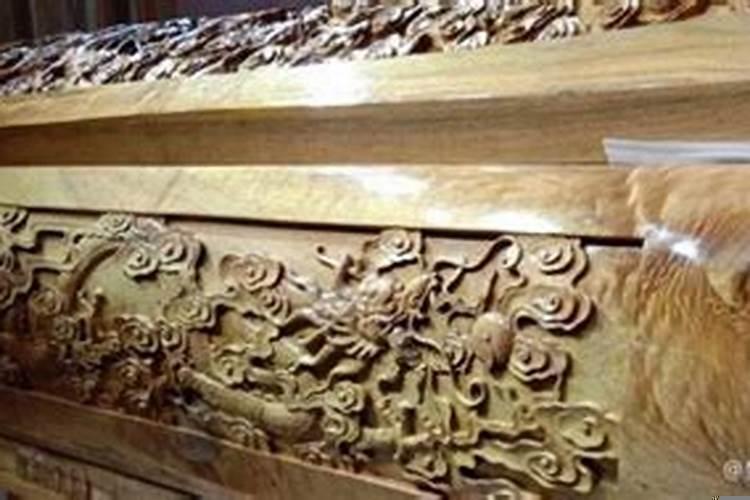 请问梦见棺材是好是坏