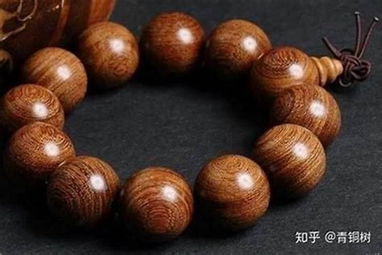 93年属鸡适合佩戴什么手串
