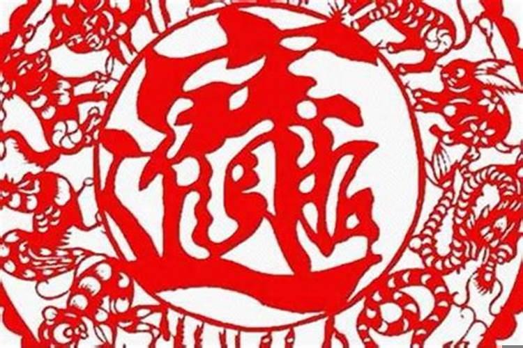 属蛇什么时辰搬家好