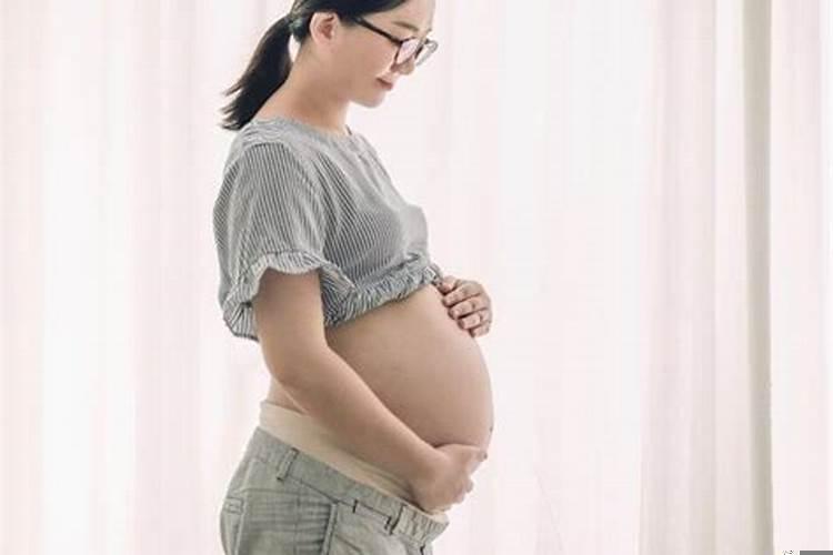 50岁女人做梦自己怀孕好不好呢