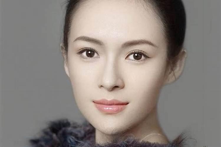 和章子怡关系好的小花