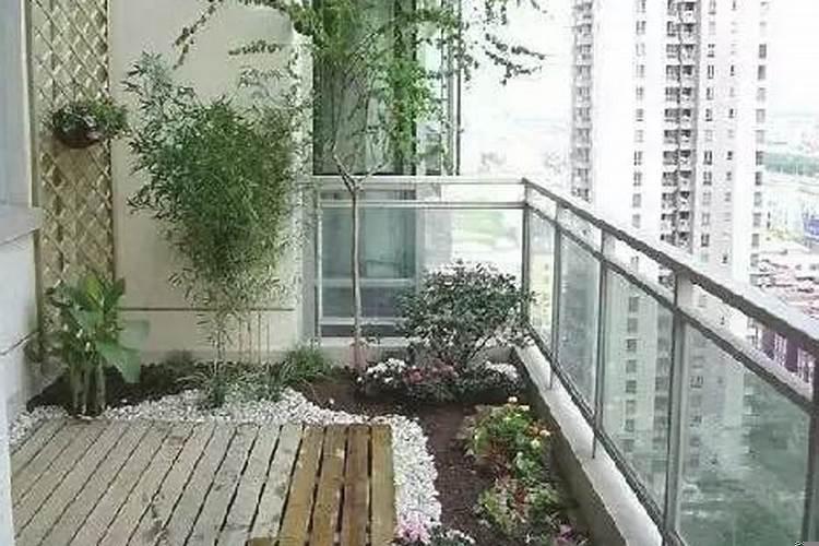 把阳台全部装成玻璃窗风水好吗?