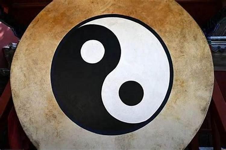 八字纯阴是八字弱吗