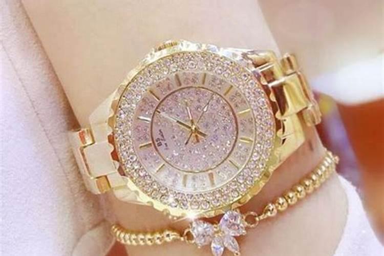 适合三四十岁女人戴的手表