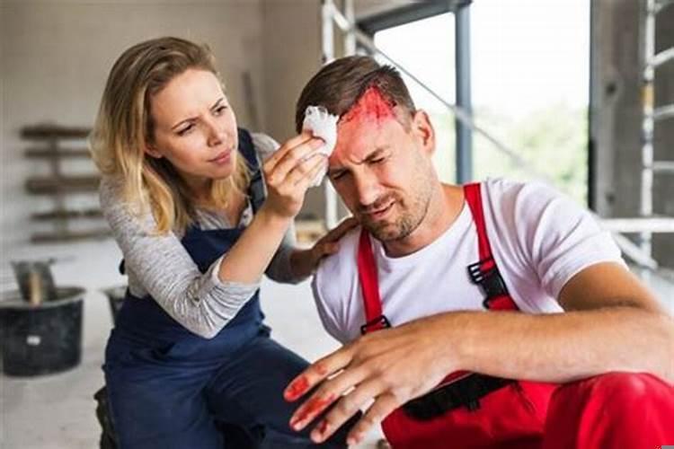 梦到奶奶头上流血