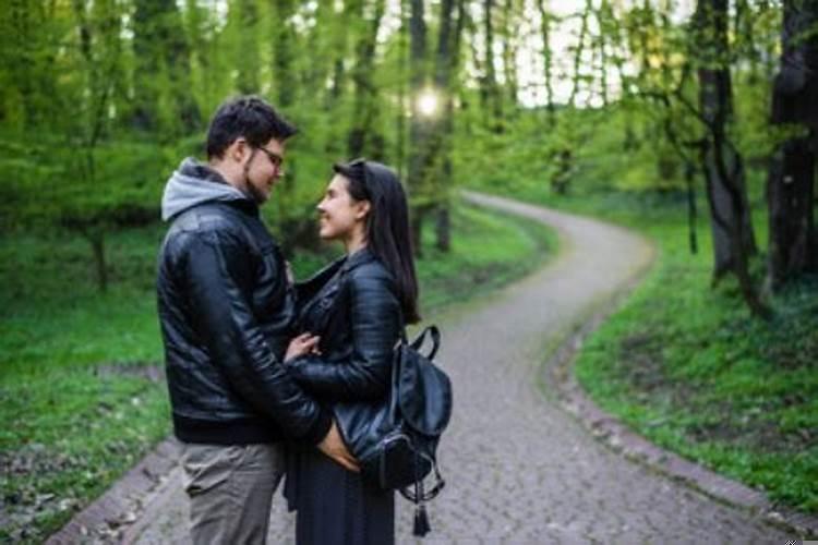 梦见前女朋友和好