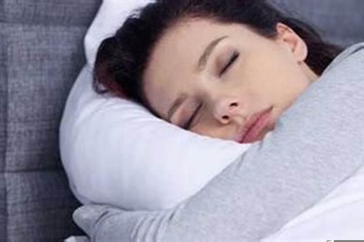 梦到胳膊破了一个口子