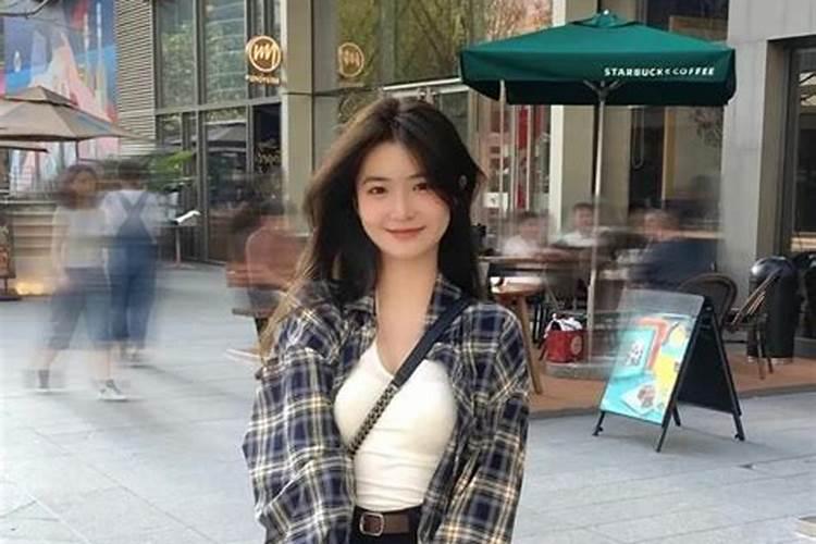 什么性格的女人最吸引男人注意