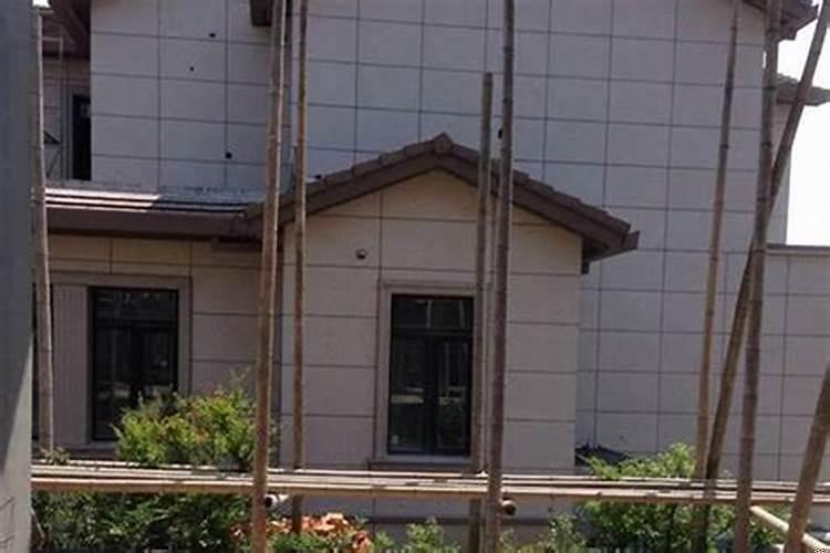 大门口地上三角形风水