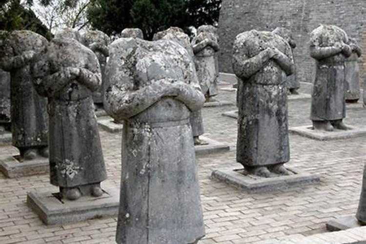 武则天的墓和谁埋了一起