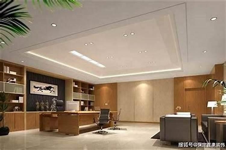 属虎的在办公室摆放什么