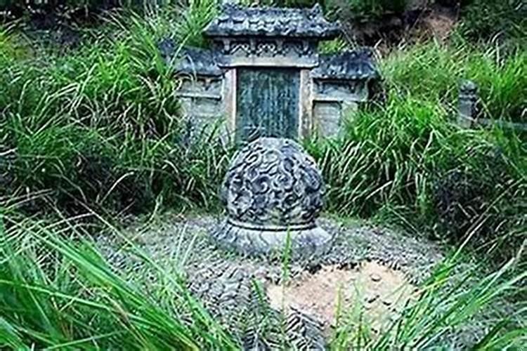 怎样的风水墓地才能出官