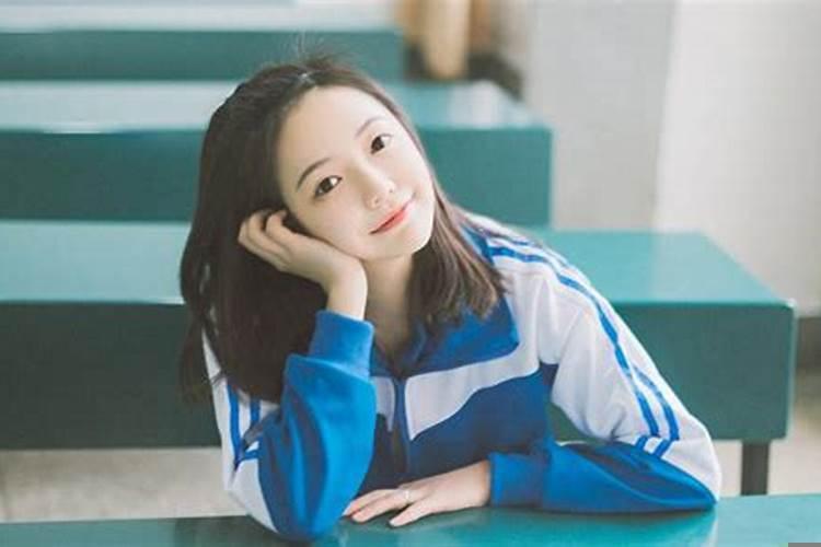 天蝎女不回复信息