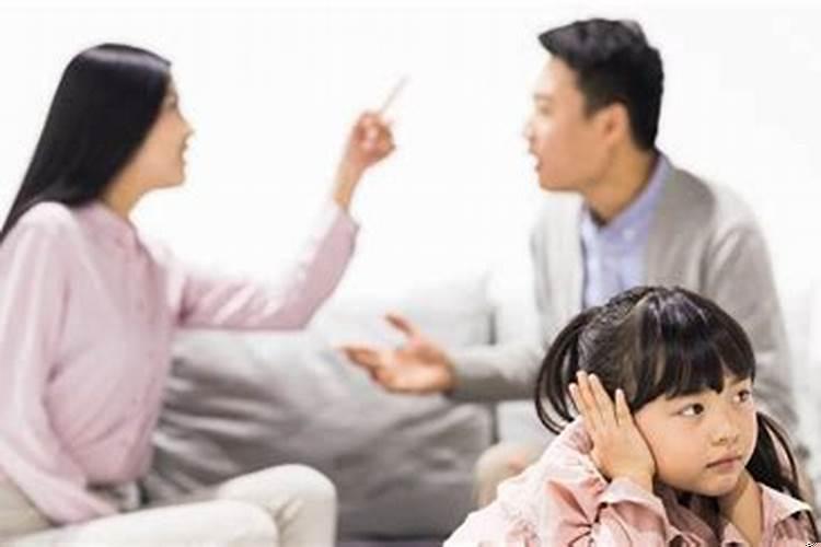 梦见和自己的母亲大吵一架