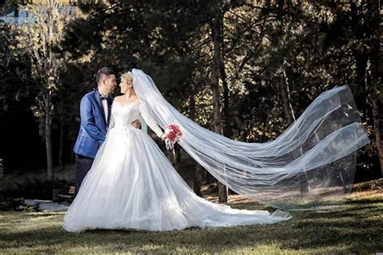 已经结婚了又梦见结婚是什么意思