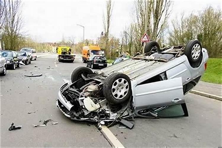 梦见老公出车祸身亡