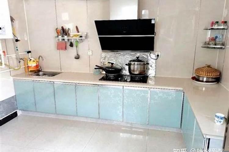家居风水中厨房应在什么方位