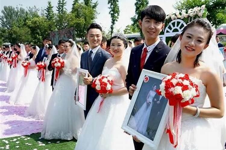 天津人结婚为什么都要戴头喜帽