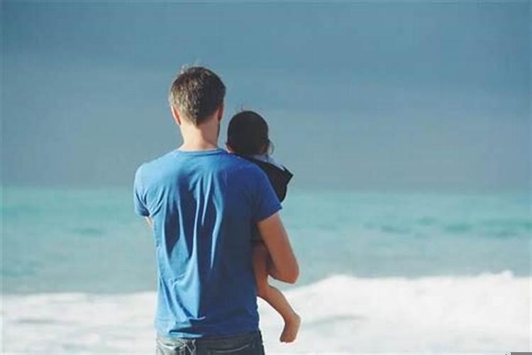 梦见和一个女孩亲亲