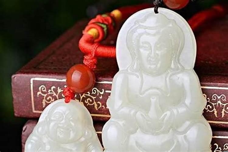 女性本命年能戴观音吗