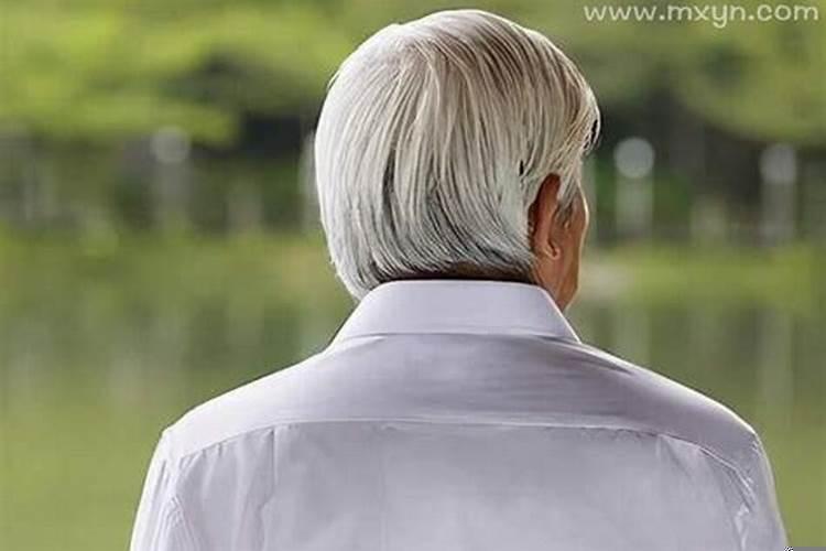 梦到妈妈头发都白了什么意思