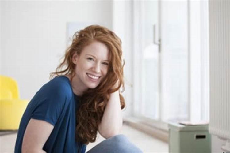 梦见前妻是不是前妻过得不幸福