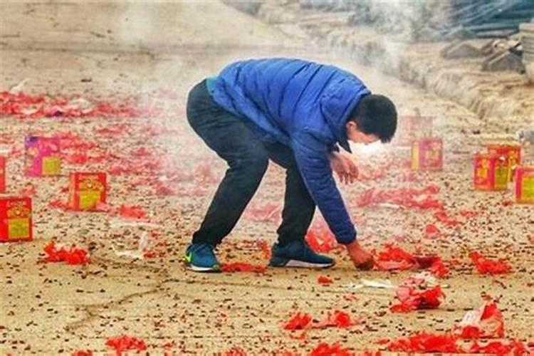 梦到上梁放鞭炮